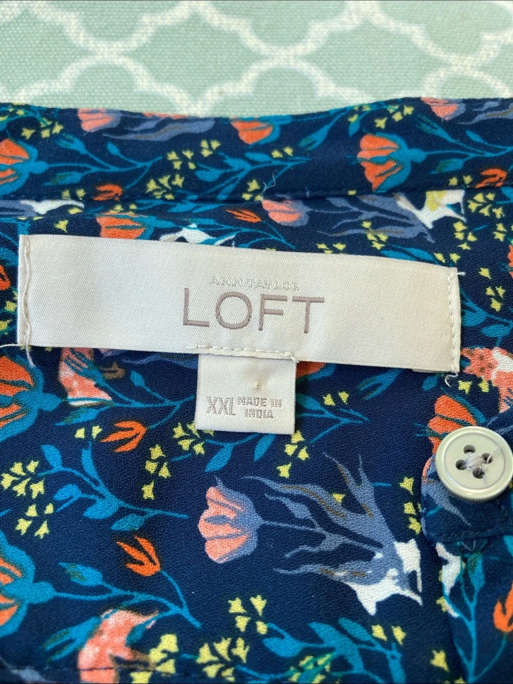 Loft Bunny Fox Floral Sleeveless Blouse XXL - Picture 6 of 11